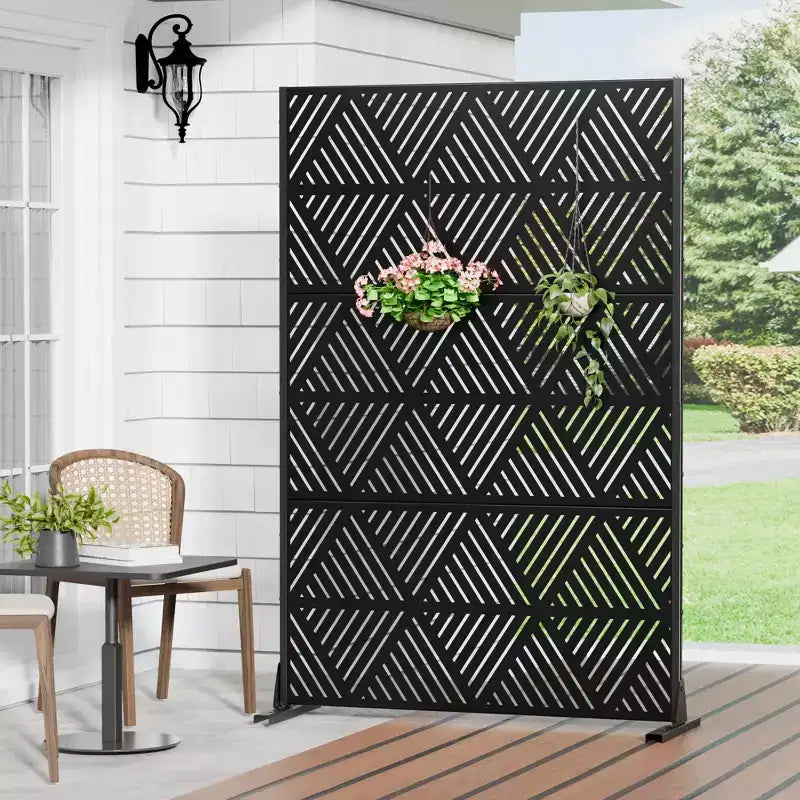 Écran triangulaire prismatique en acier galvanisé noir - Séparateur décoratif d'intimité autoportant extérieur et intérieur
