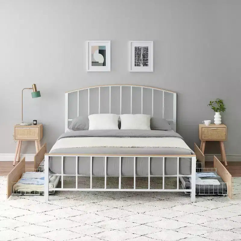 Cadre de lit plateforme en métal Grand lit/Queen avec tête de lit et grand rangement, pas de sommier tapissier, blanc