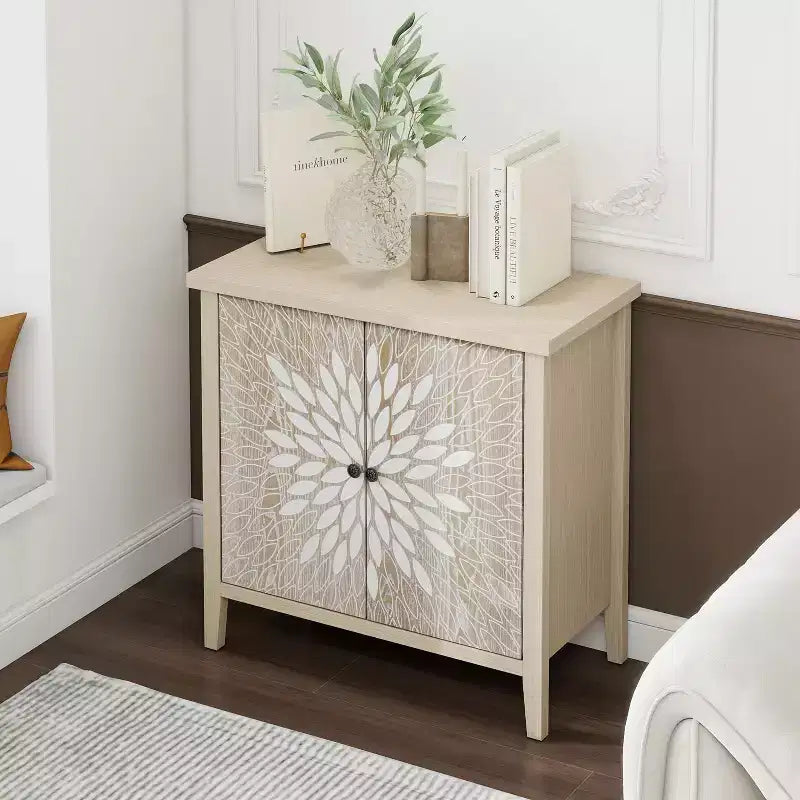 Meuble d'appoint moderne, buffet avec quatre portes à motifs sculptés, meuble de rangement pour cuisine, salle à manger, entrée