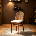 Chaise de salle à manger Denver en bois d'acacia et jonc de mer blanc/noyer : style bohème, rembourrage en mousse